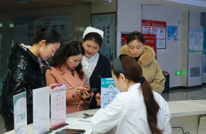 女神节特辑丨芬芳三月，为社区“女神”送健康
